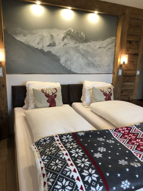 Standard Quadruple Room | Down comforters, individually furnished, desk, soundproofing