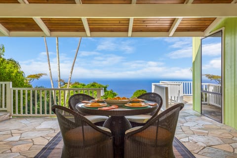 Breezeway Seating Area