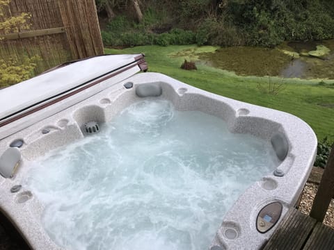 Hot tub