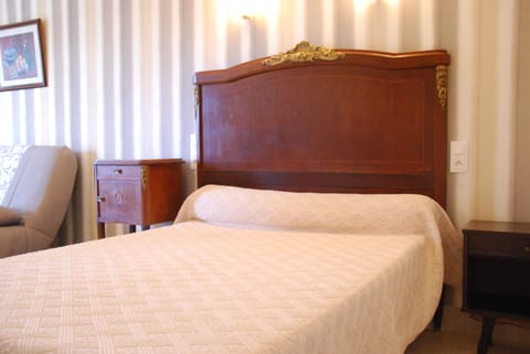 Studio | Individually decorated, individually furnished, cribs/infant beds