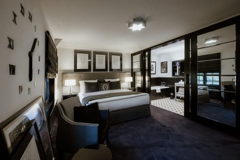 Premium Room (designed by PATRICK HELLMANN) | 1 bedroom, premium bedding, down comforters, free minibar