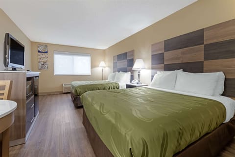 Standard Room, 2 Queen Beds, Non Smoking | Minibar, in-room safe, desk, free WiFi