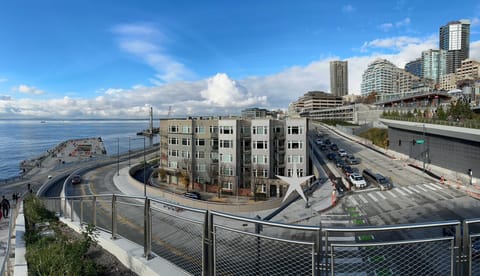 See Star for Condo Location(Corner of Alaskan Way and Elliot/Western Light