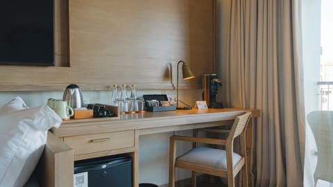 Family Room (Family Deluxe) | Premium bedding, minibar, in-room safe, desk