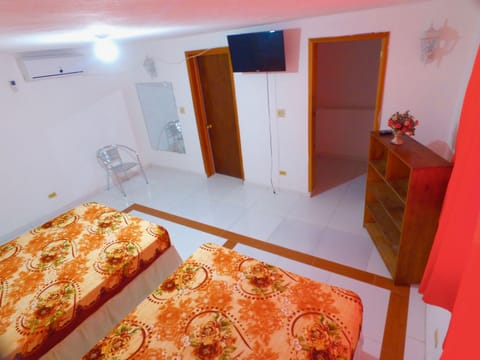 Classic Single Room, Multiple Bedrooms | 1 bedroom, premium bedding, in-room safe, desk