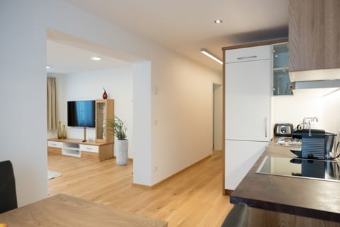 Deluxe Apartment, 1 Bedroom (incl. 50€ Cleaning Fee) | Living area | Flat-screen TV