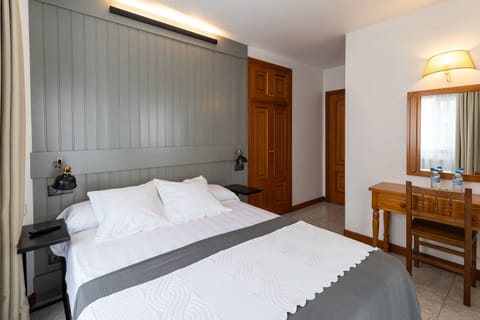 Superior Double Room, 1 Double or 2 Twin Beds, Balcony | Desk, free cribs/infant beds, rollaway beds, free WiFi