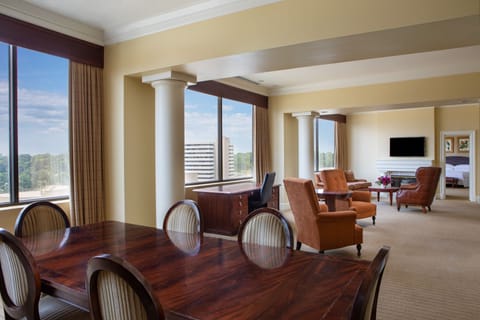 Presidential Suite, 1 King Bed | Pillowtop beds, in-room safe, desk, iron/ironing board