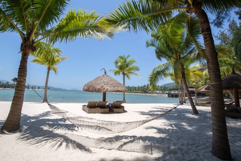 Private beach, sun loungers, beach umbrellas, beach towels