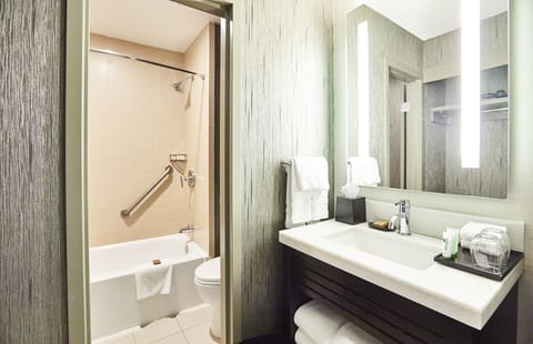 Deluxe Room, 2 Queen Beds (Superior) | Bathroom | Combined shower/tub, eco-friendly toiletries, hair dryer, towels