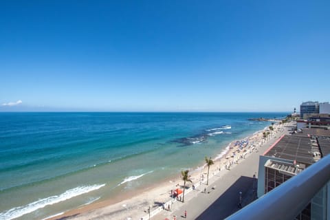 Deluxe Room, Sea Facing | Balcony