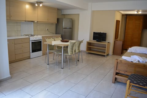 Family Apartment, 2 Bedrooms, Ground Floor | In-room safe, soundproofing, iron/ironing board, free WiFi