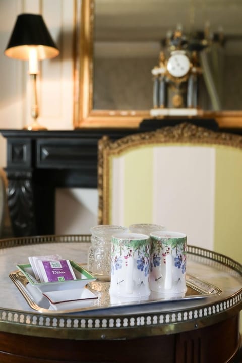 Premium Double Room, Ensuite, Park View (Chambre Passiflore)