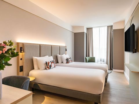 In-room safe, desk, soundproofing, iron/ironing board