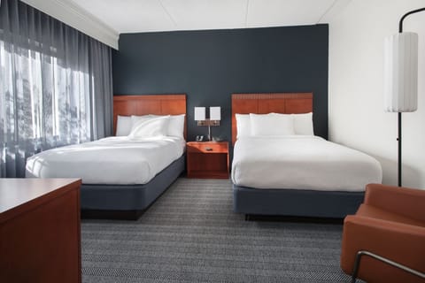 Suite, 1 Bedroom, Non Smoking | Premium bedding, pillowtop beds, in-room safe, desk