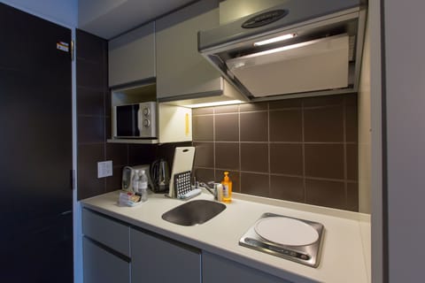 Studio (Double) | Private kitchenette | Fridge, microwave, electric kettle, cookware/dishes/utensils