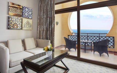 Premium Room, Sea View | Living area | 42-inch TV with satellite channels