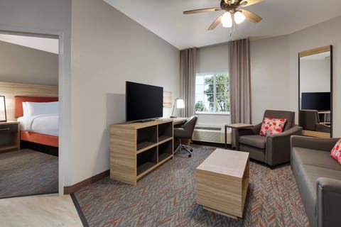 Suite, 1 Bedroom | Premium bedding, pillowtop beds, in-room safe, desk