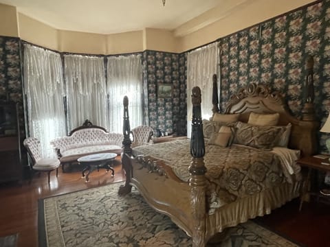 Exclusive Suite, 2 Bedrooms (Major's Quaters) | Iron/ironing board, free WiFi, bed sheets