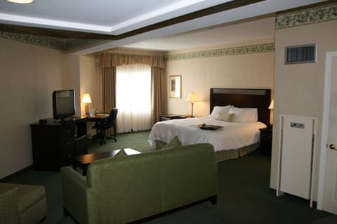 Suite, 1 King Bed (Parlor) | Hypo-allergenic bedding, desk, laptop workspace, blackout drapes