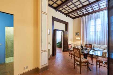 Standard Suite | Living area