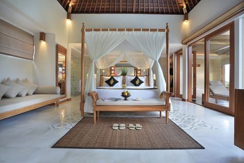 Suite Pool Villa (with Daily Afternoon Tea) | Minibar, in-room safe, desk, free WiFi