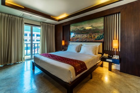 Deluxe Double Room | City view