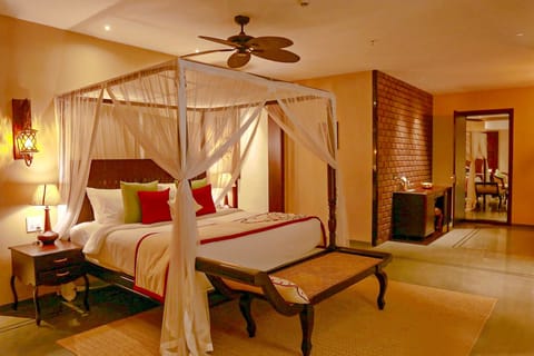 Presidential Suite | Egyptian cotton sheets, premium bedding, memory foam beds, minibar
