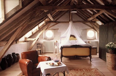 Room (La Grainerie) | Premium bedding, Select Comfort beds, individually decorated