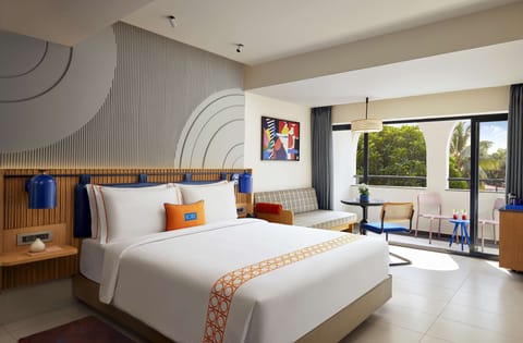 King Bed, Pool View Room With Balcony & Complimentary Mini Bar Access | Minibar, in-room safe, desk, blackout drapes