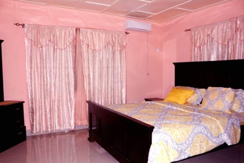 Comfort Apartment, 2 Bedrooms | 2 bedrooms, premium bedding, in-room safe, desk
