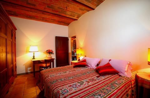 1 bedroom, down comforters, individually decorated