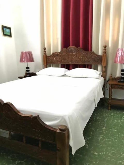 Comfort Double Room, 1 Bedroom | Egyptian cotton sheets, down comforters, minibar, in-room safe