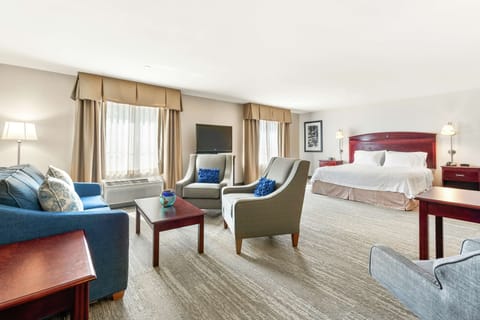 Suite, 1 King Bed, Accessible, Non Smoking | Hypo-allergenic bedding, desk, laptop workspace, blackout drapes