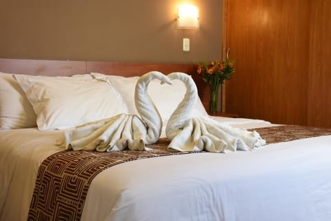 Double Room | Minibar, in-room safe, desk, free WiFi