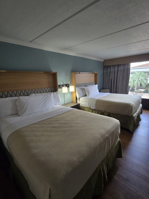 Standard Single Room, 2 Queen Beds | Premium bedding, down comforters, Tempur-Pedic beds, desk