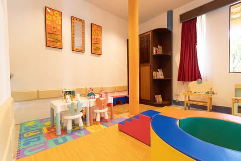 Children's play area - indoor