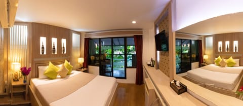 Superior Room | Minibar, in-room safe, free WiFi, bed sheets