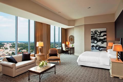 Presidential Suite, 1 Bedroom | Premium bedding, in-room safe, desk, iron/ironing board