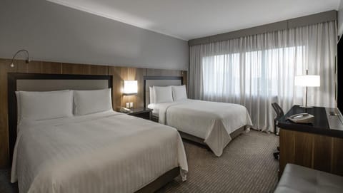 Executive Room, 2 Double Beds | Premium bedding, minibar, in-room safe, desk