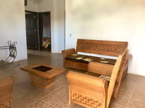 Cabin, 3 Bedrooms | Living room | TV, fireplace