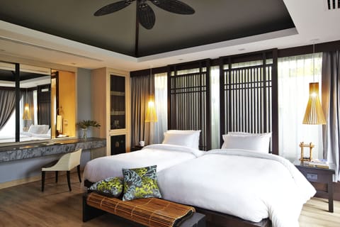 Sareeraya pool villa | Premium bedding, minibar, in-room safe, desk