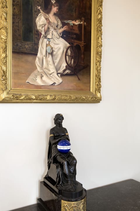 Deluxe Suite, 2 Bedrooms, Non Smoking, Connecting Rooms (Bishop) | Premium bedding, individually decorated, individually furnished, desk