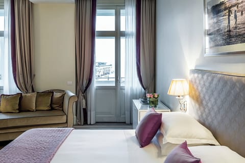 Deluxe Room, Balcony, Sea View | Premium bedding, in-room safe, individually decorated