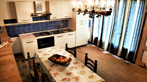 Fridge, stovetop, cookware/dishes/utensils