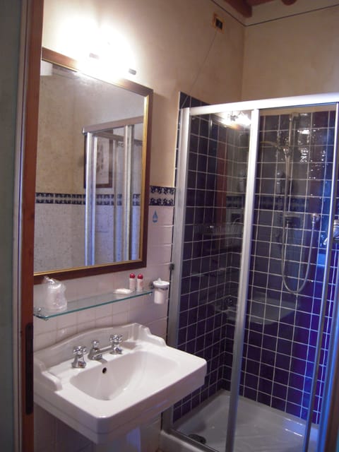 Free toiletries, hair dryer, bidet, towels