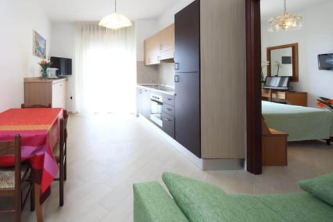 Apartment for 3 people | Private kitchen | Full-size fridge, microwave, stovetop, dishwasher