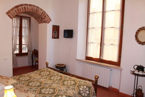 Superior Double Room, Private Bathroom (External) | Egyptian cotton sheets, premium bedding, individually decorated