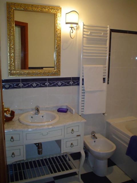 Jetted tub, hair dryer, towels, soap