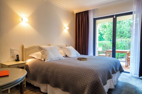 Superior Double Room | Premium bedding, minibar, in-room safe, individually decorated